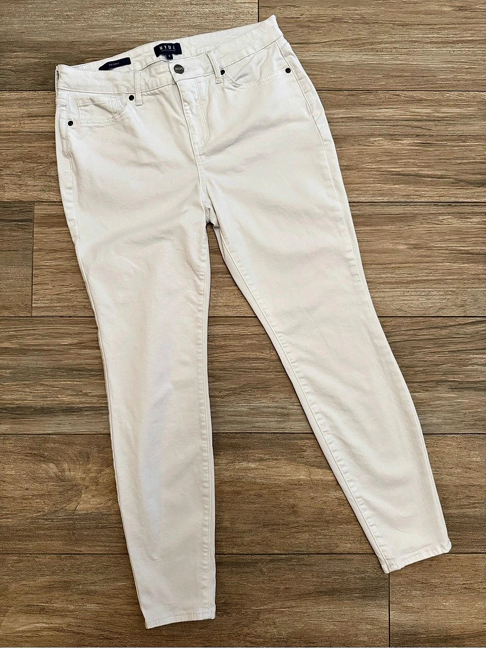 NYDJ Skinny Jeans White Size 8